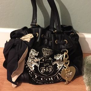 COPY - Black Classic Juicy Couture Daydreamer